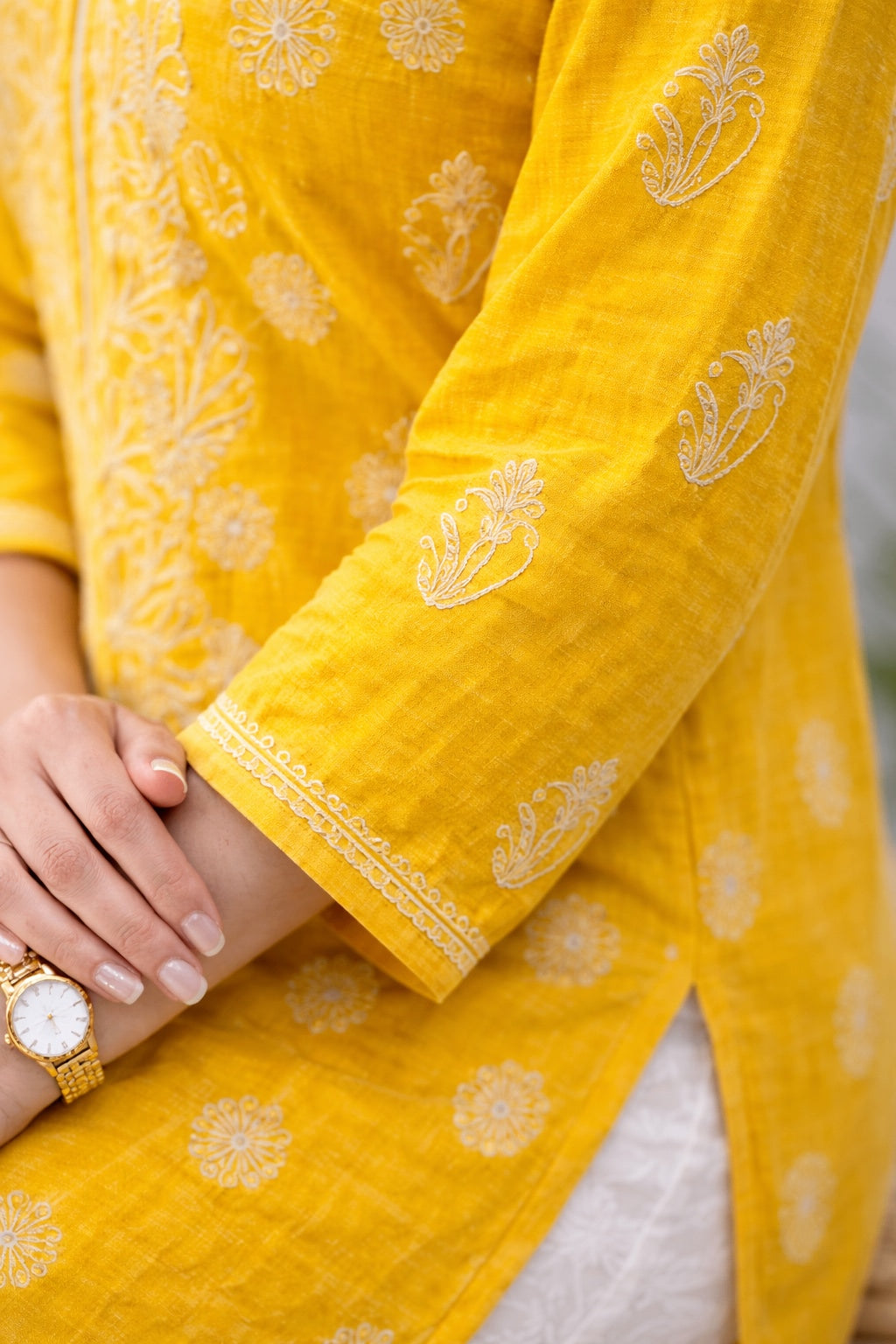 Karigiri Yellow Chikankari Rayon Cotton Kurti Women_KF0100