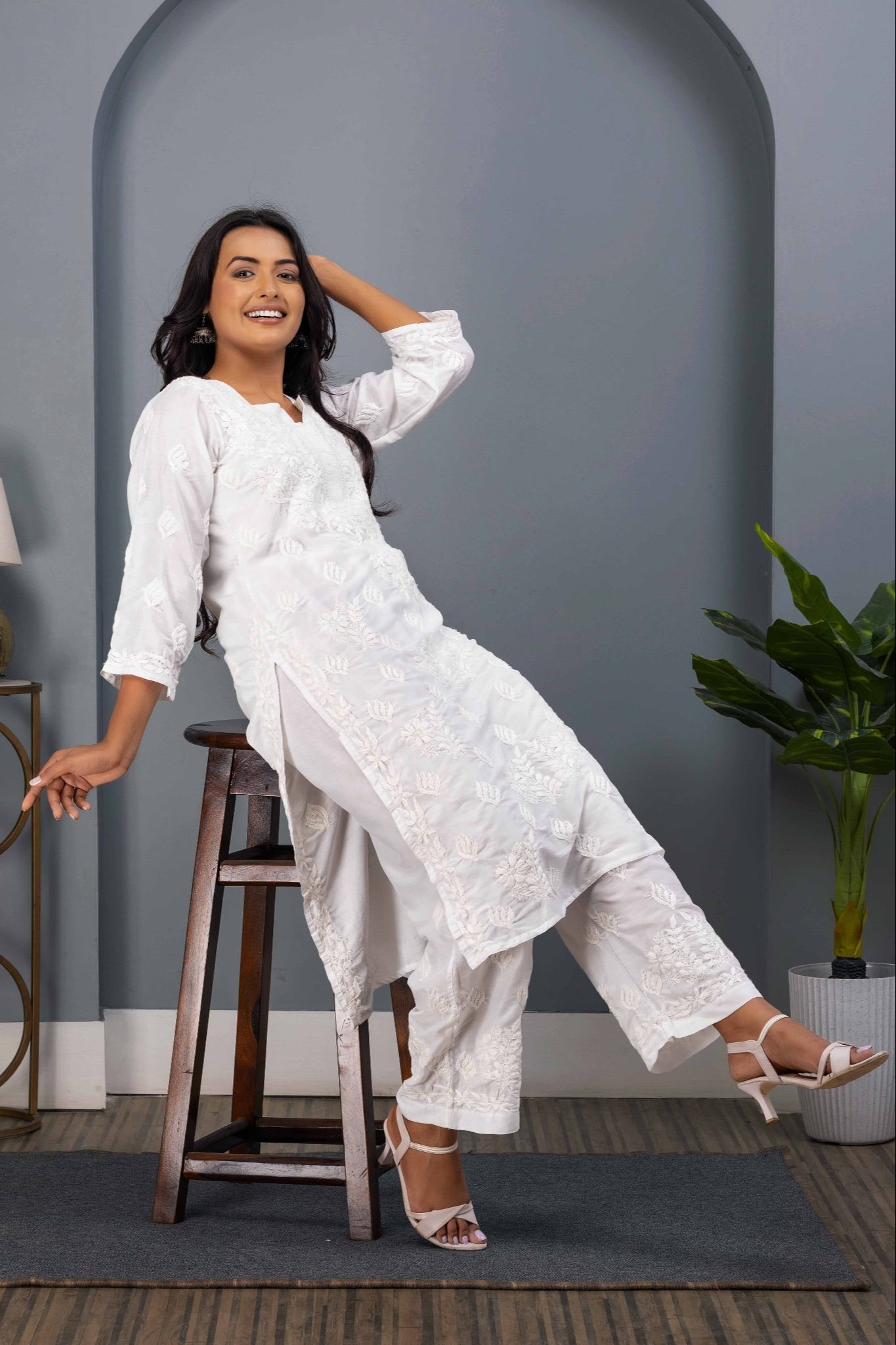 Karigiri White Chikankari Hand Embroidered Muslin Kurti Set with Floral Motifs, 3/4 Sleeves