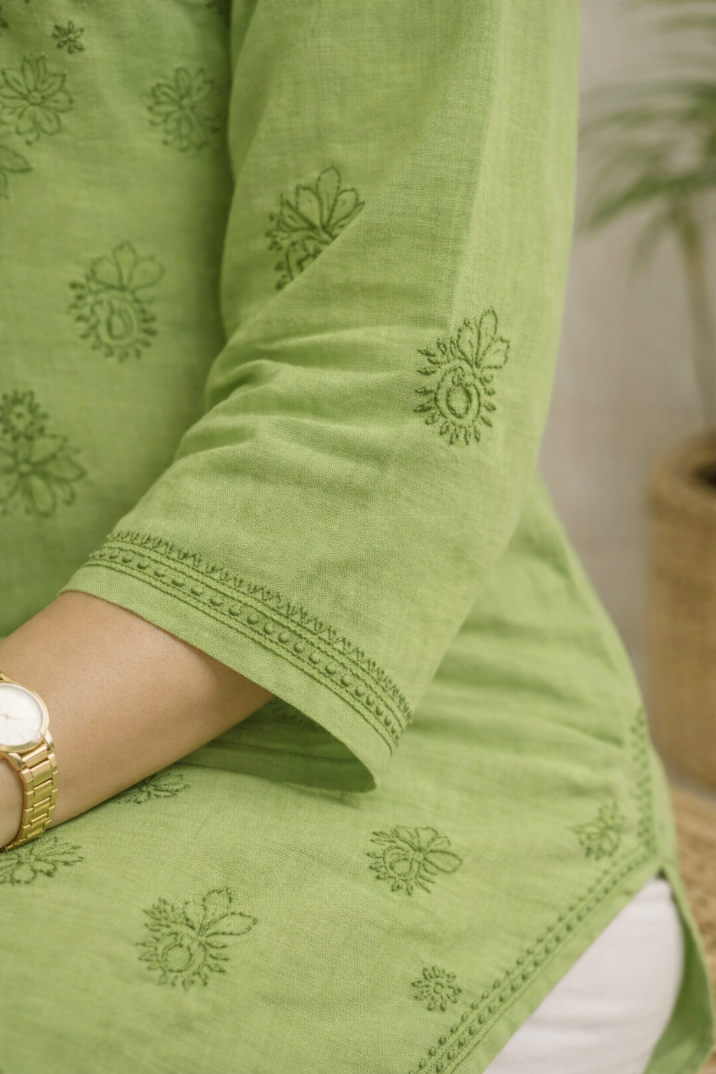 Karigiri Pistachio Green Chikankari Cotton Kurti Women_KF0156