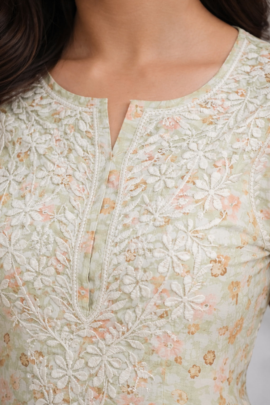 Karigiri Pastel Green Chikankari Printed Cotton Kurti_KF0061