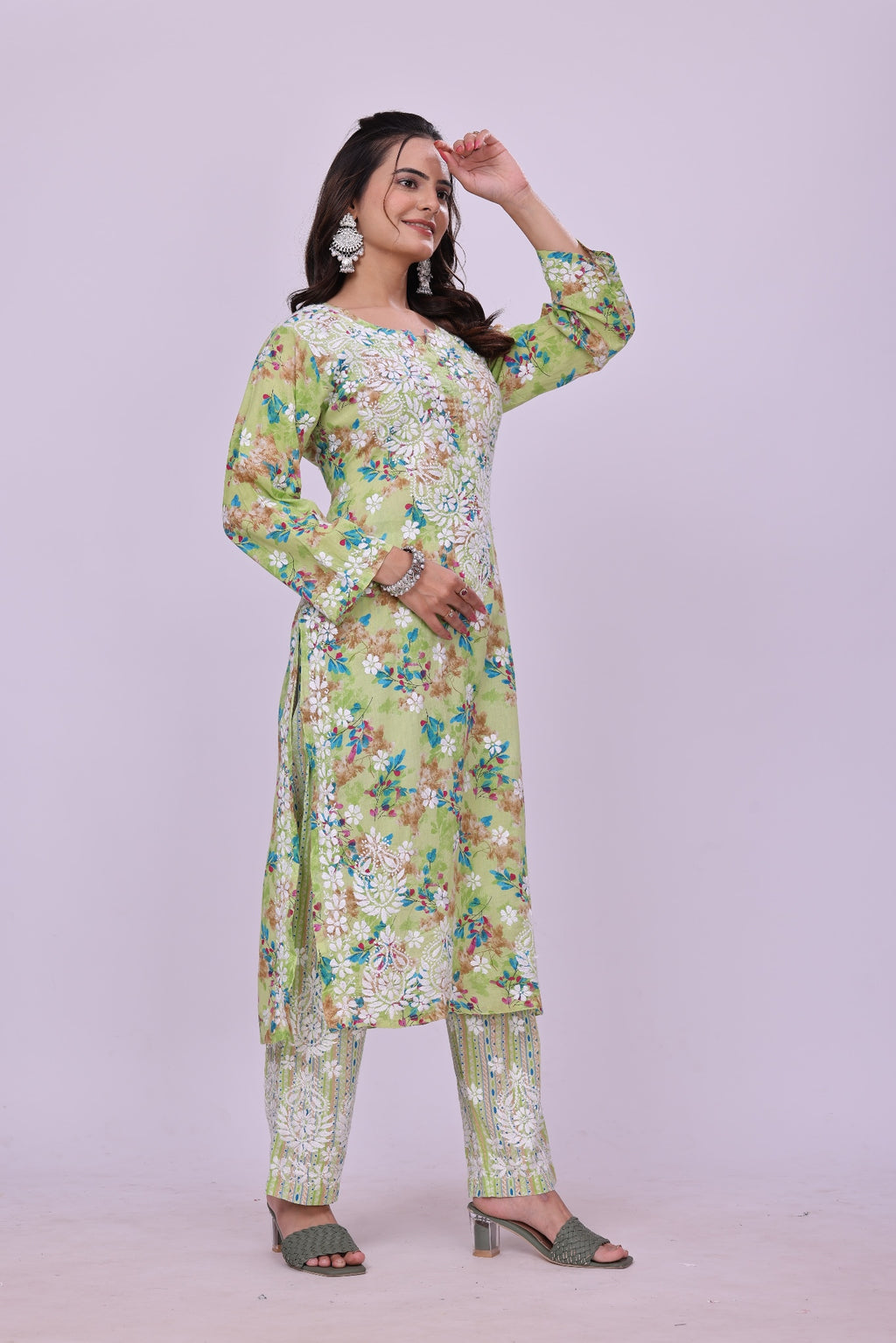 Karigiri Green Floral Chikankari Cotton Kurti Set_KF0058