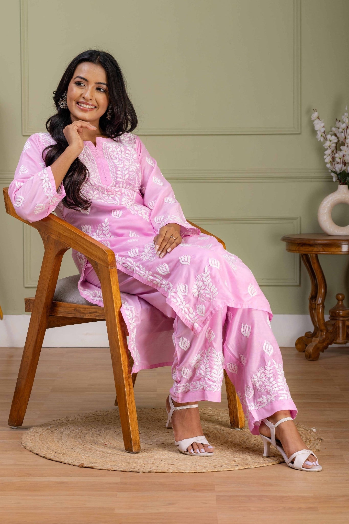 Karigiri Baby Pink Chikankari Hand Embroidered Muslin Kurti Set with White Floral Motifs, 3/4 Sleeves