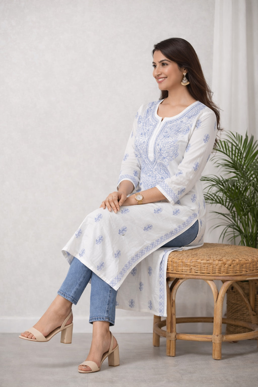 Karigiri White Chikankari Cotton Kurti Women_KF0157
